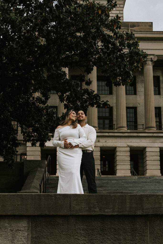 Engagement session at Nashville War Memorial